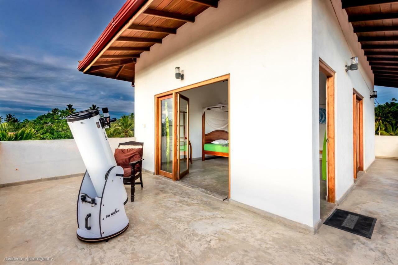 Dorian Guest House And Restaurant Weligama Exterior photo